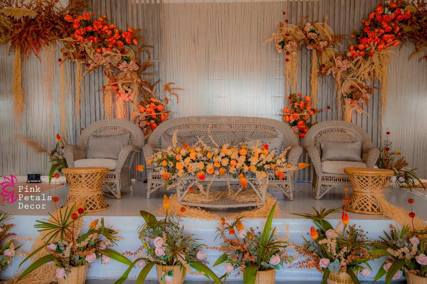 About Pink Petals Decor